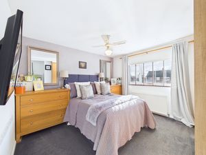 Photo 25- click for photo gallery